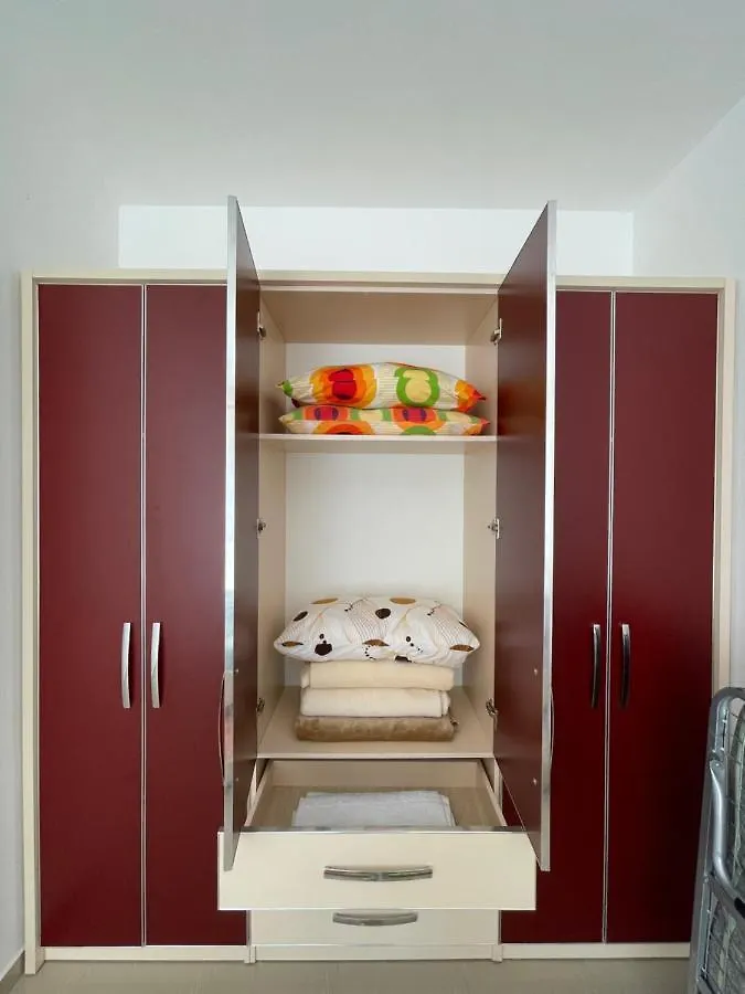 Nimfeum Apartments Shëngjin 0*,  Albanie