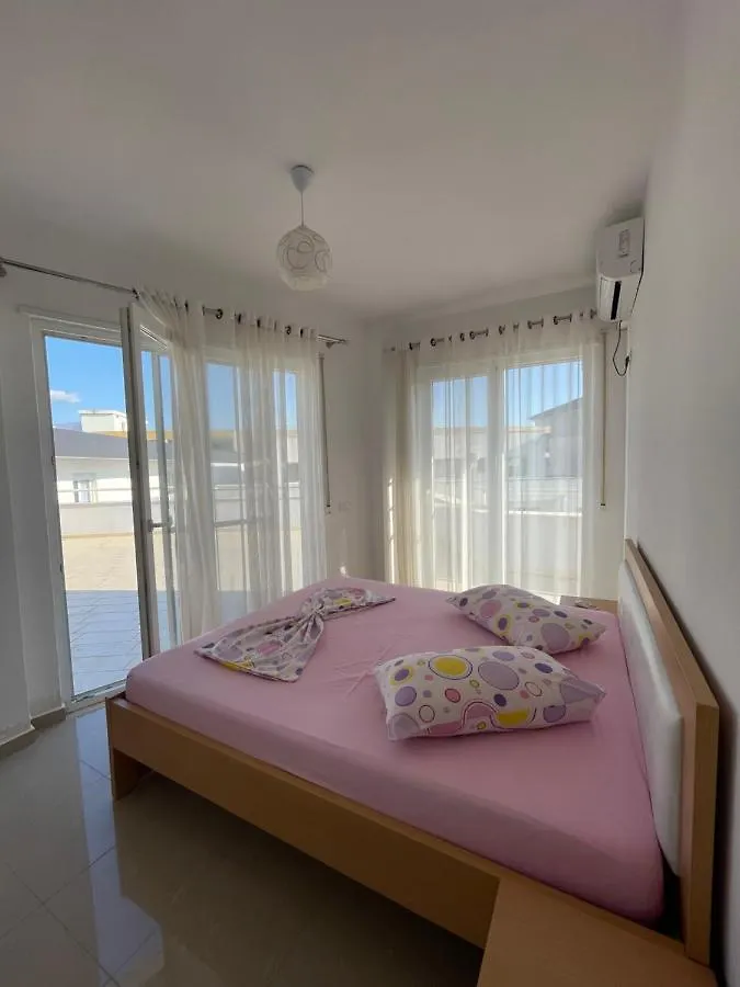 Nimfeum Apartments Shëngjin